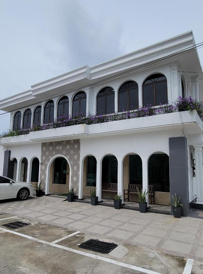 Hotel Shafura 3 Chukai 外观 照片